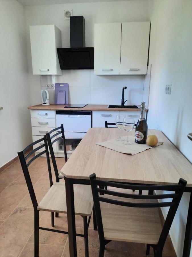 Appartements Lena. Premantura Zewnętrze zdjęcie